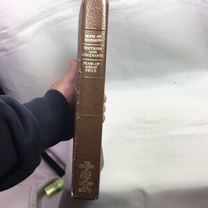 Book of Mormon Doctrine and Covenants Pearl of Great Price Leather 1981
